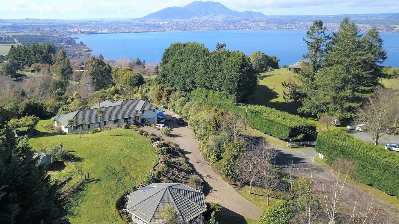 Villa Acacia Heights Gardens à Lac Lac Taupo Extérieur photo